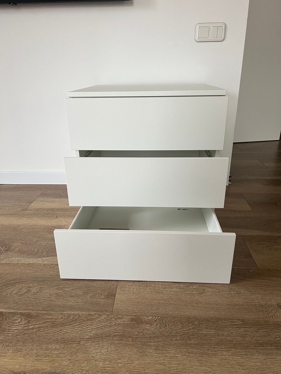 Comodă IKEA, 3 sertare, alb/Fonnes alb, 60x57x73 cm foto 0