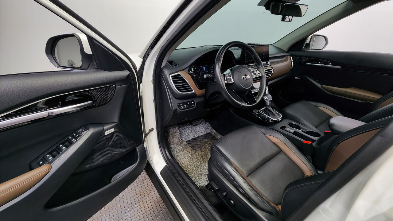 KIA Seltos фото 2