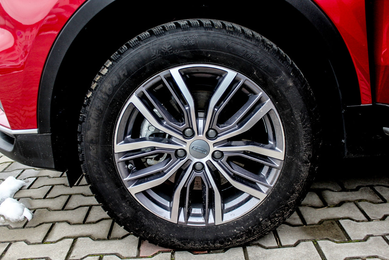 Geely Atlas Pro foto 14