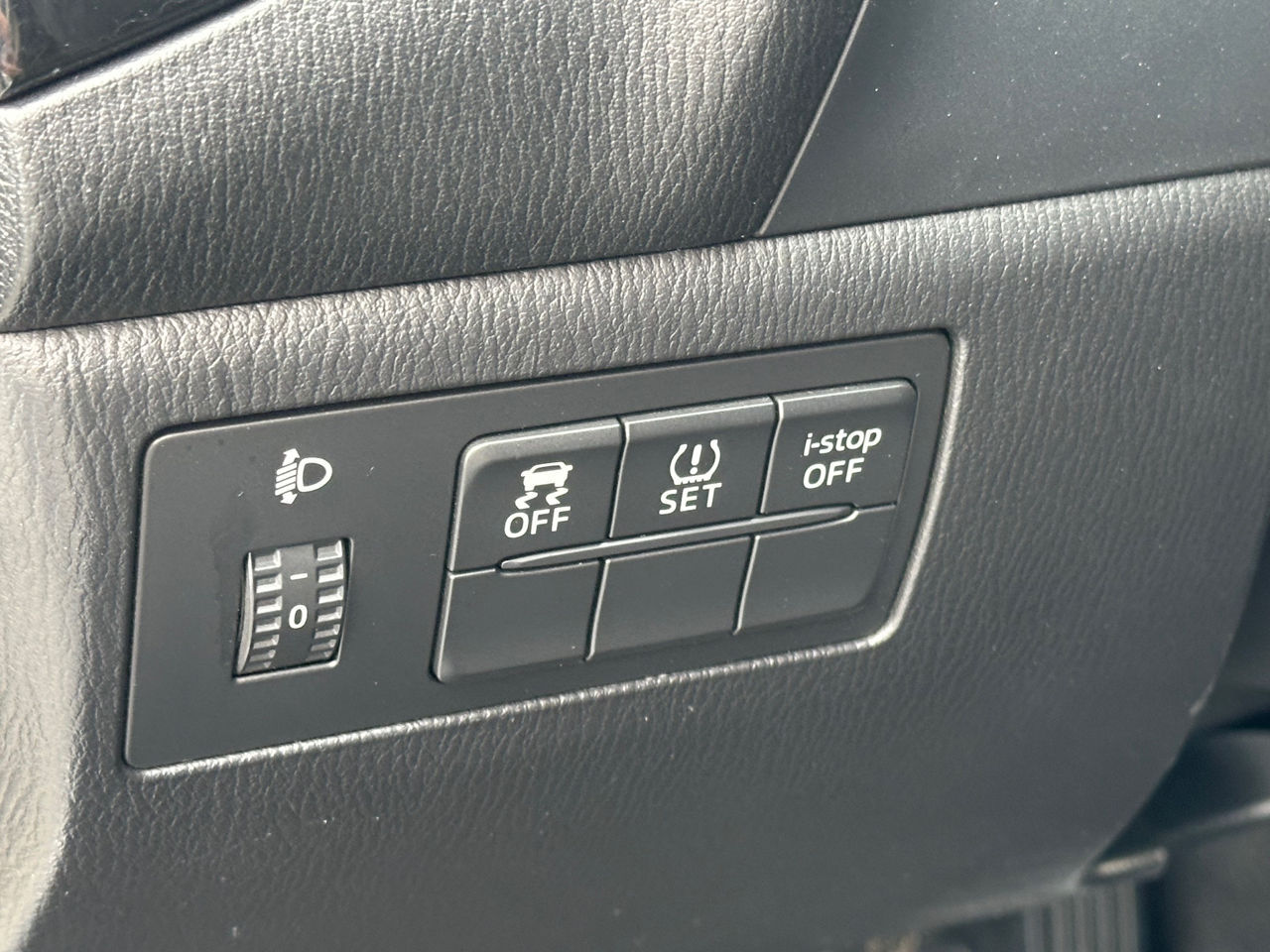 Mazda 3 foto 17