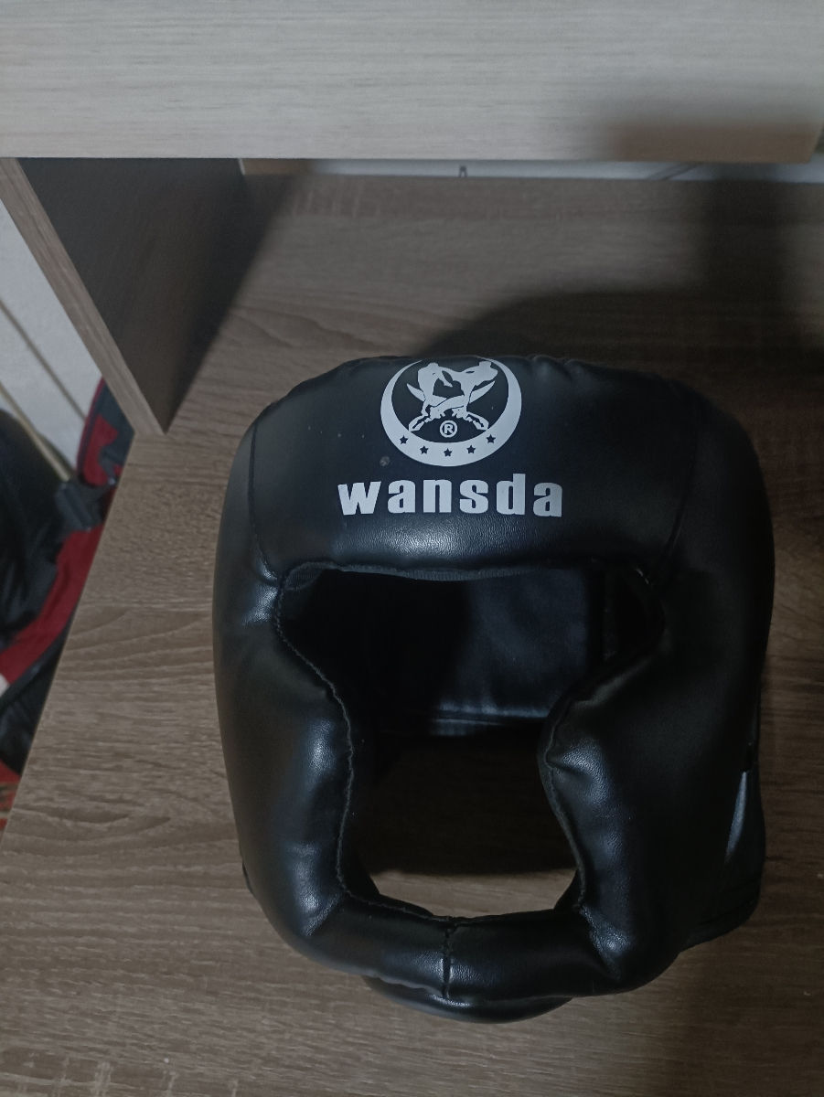 Vând echipament sportiv din piele,pentru box, kikboxing  фото 8