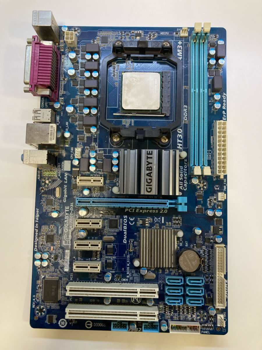 Gigabyte Ga-780T-D3L AM3+ foto 0