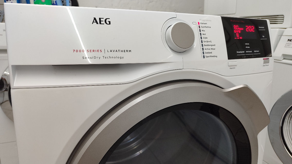Сушильная машина AEG фото 4