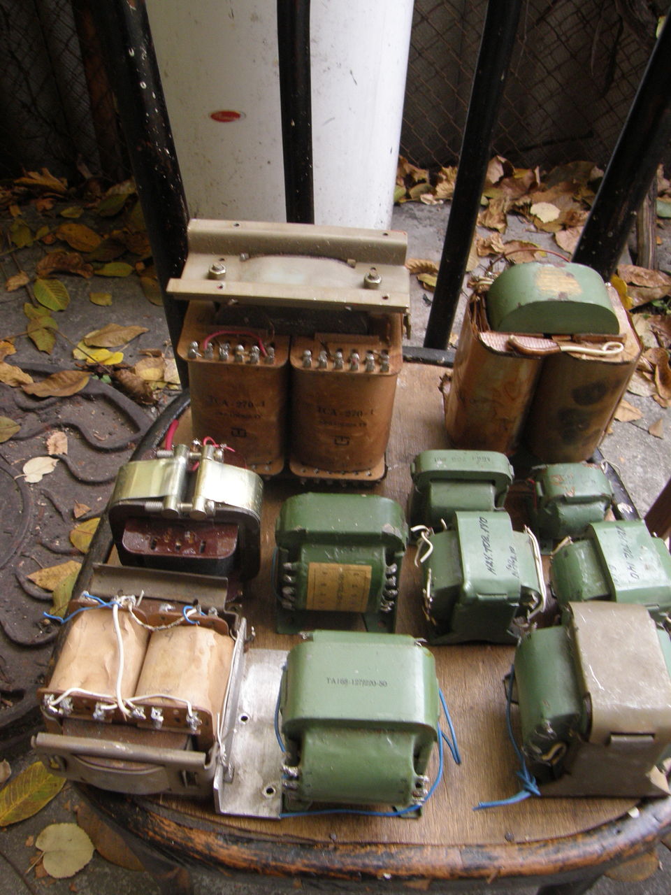 Трансформаторы, радиаторы, оптотиристоры то142-80-12, тс142-80-12, т132 ...