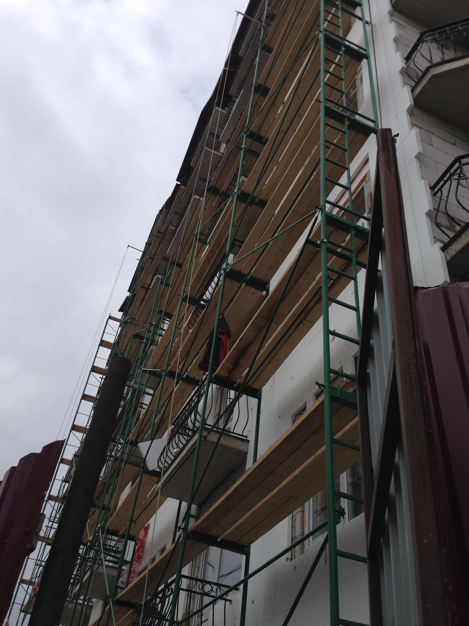 Schele pentru constructie. Cтроительные леса для ФАСАДНЫХ и ВНУТРЕННИХ работ.  АРЕНДА.  ПРОДАЖА. фото 6