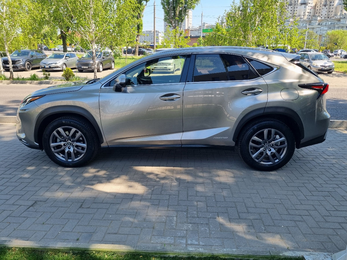 Lexus NX Series 2018 photo 8