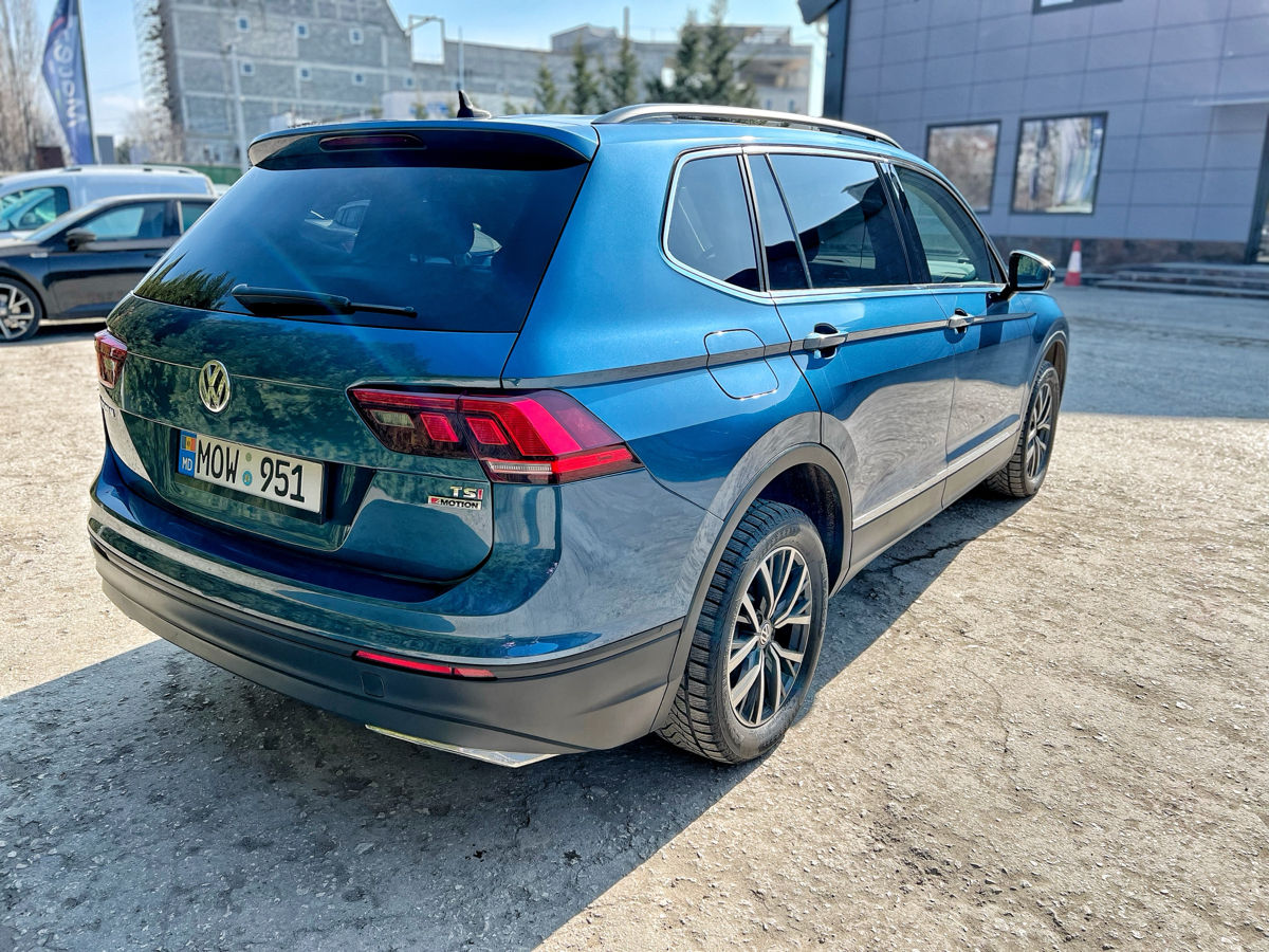 Volkswagen Tiguan foto 3