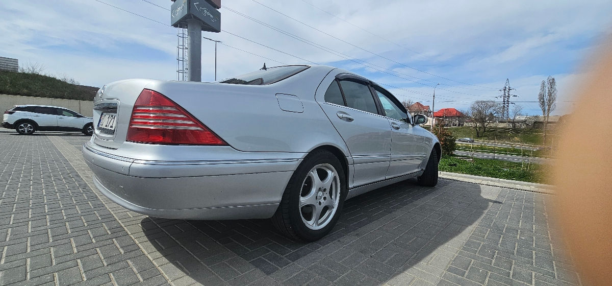 Mercedes S-Class foto 2