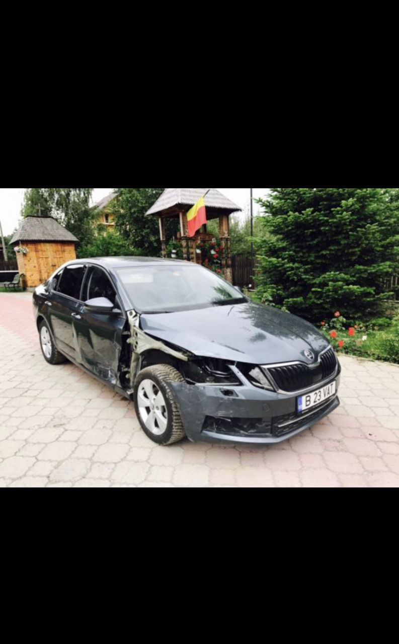 Skoda Superb foto 2