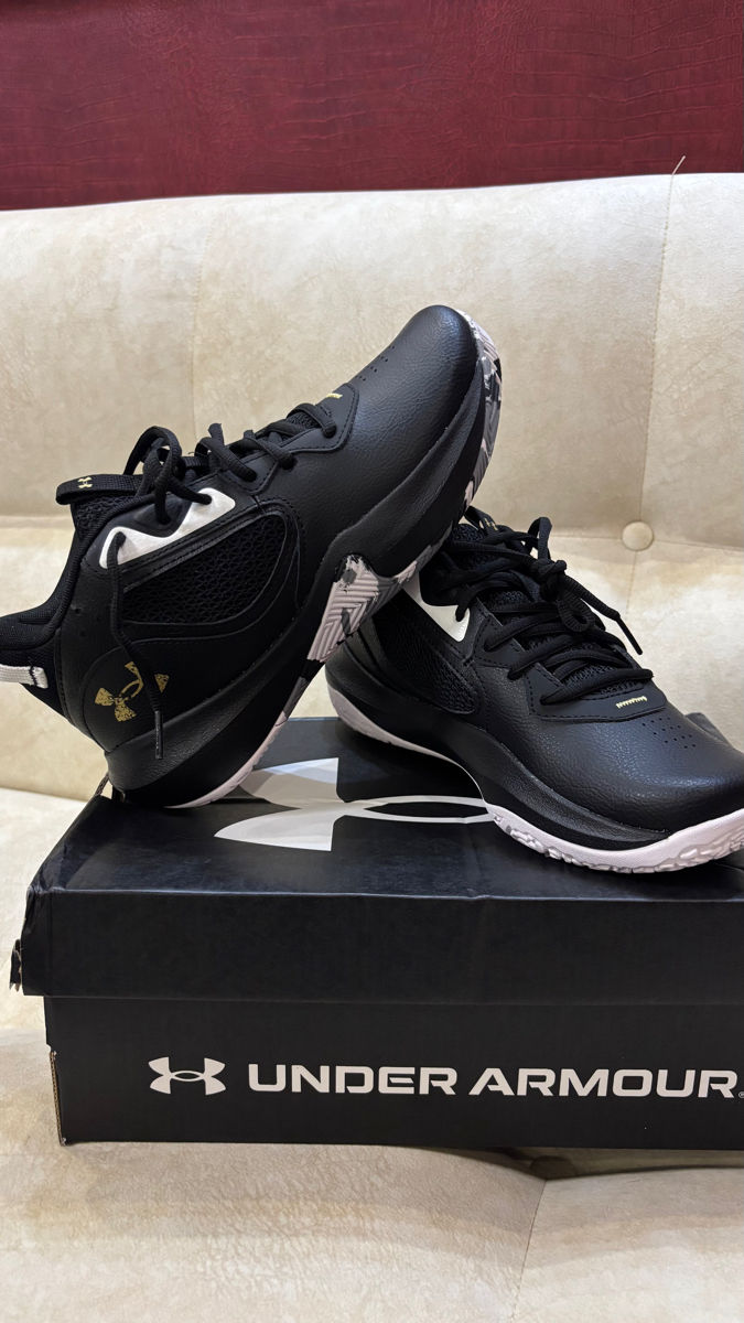 Adidasi Under Armour marimea 40 foto 0