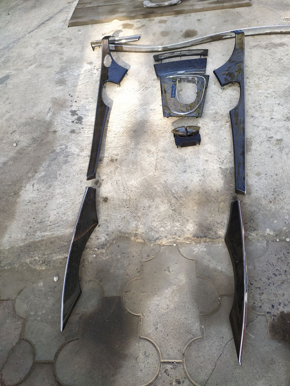 Накладки Авангард Мерседес Е 211