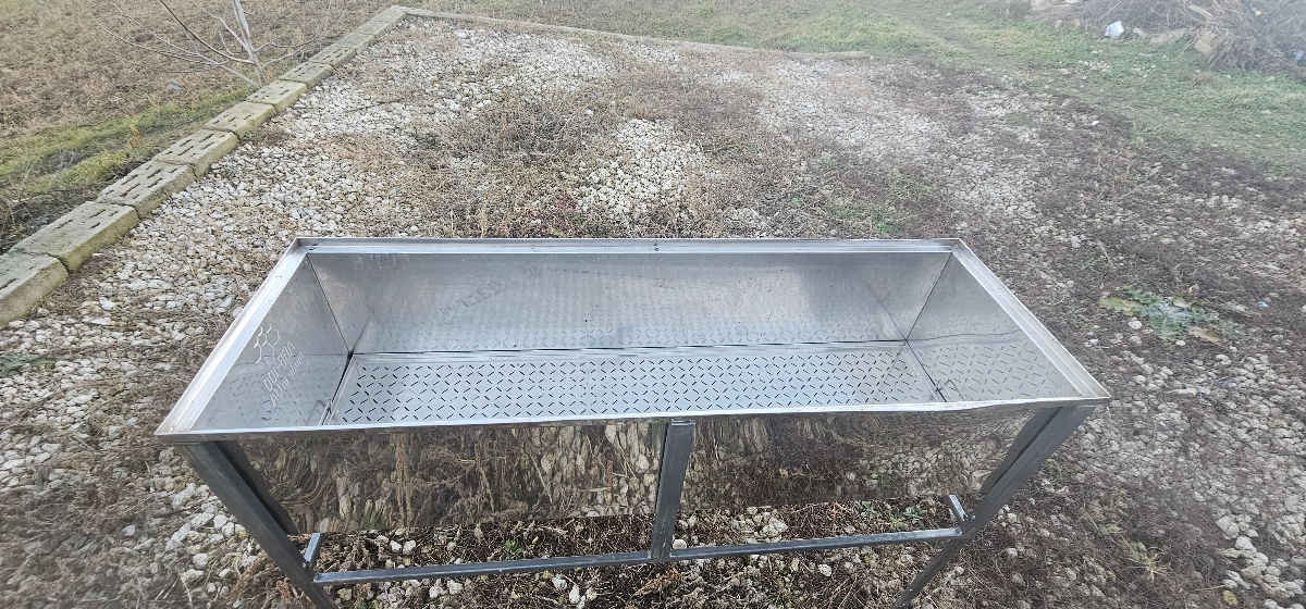 Vană de descapacitor cu plasaa setca la fund. foto 2
