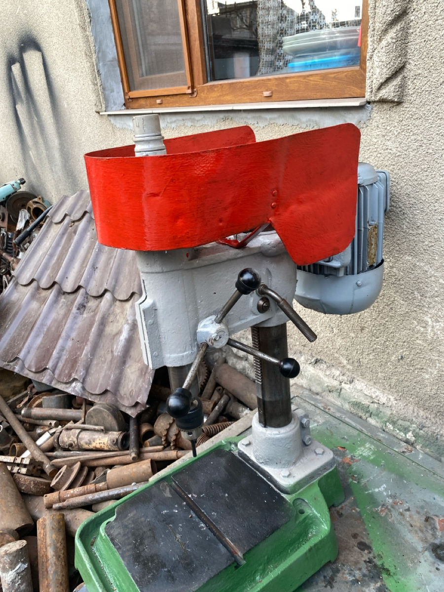 Сверлильный станок фото 1