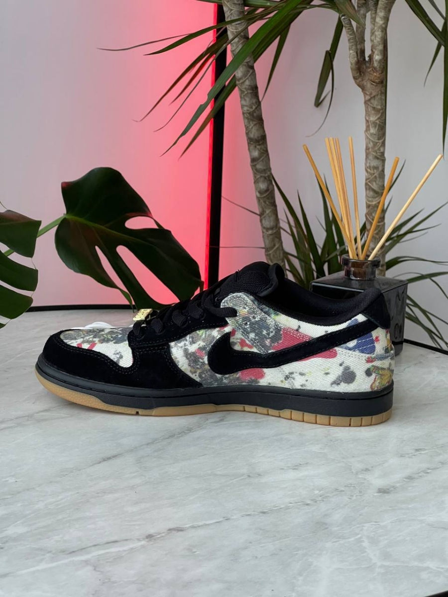 Nike SB Dunk Low Rammellzee x Supreme foto 6