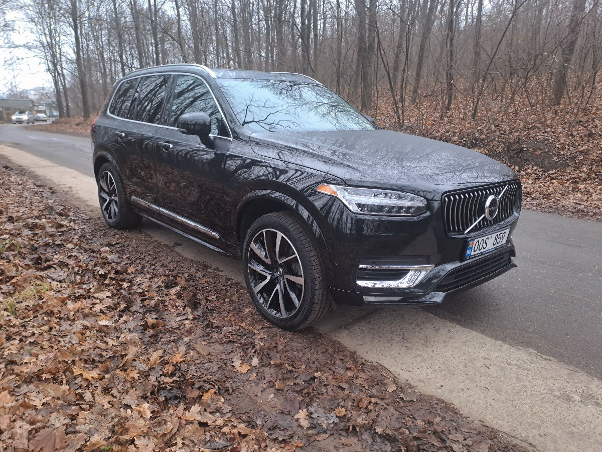 Volvo XC90 foto 0