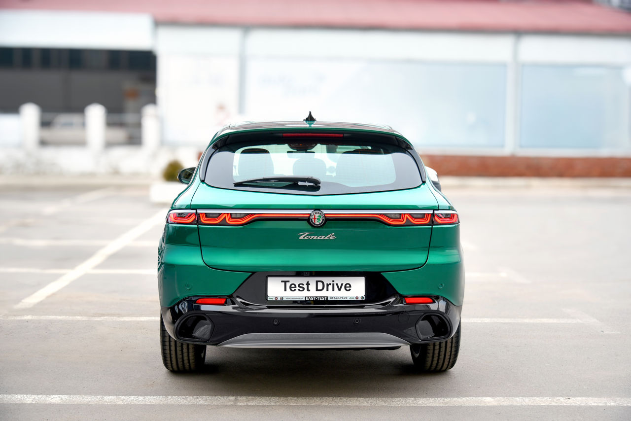 Alfa Romeo Tonale foto 3