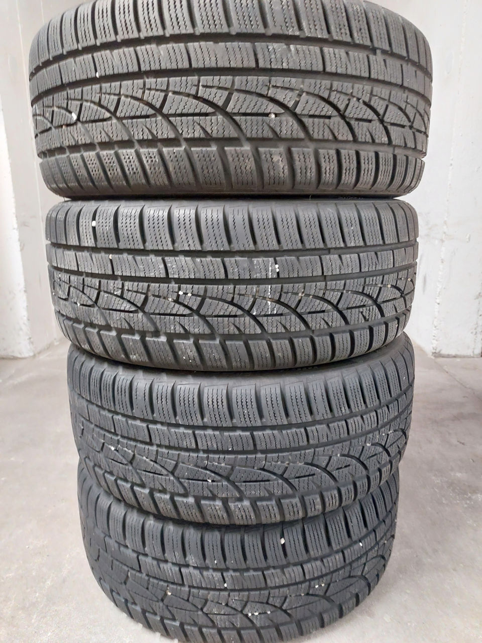 Originale Skoda Rapid, Fabia 215/45 R16 Anvelope Iarna foto 5