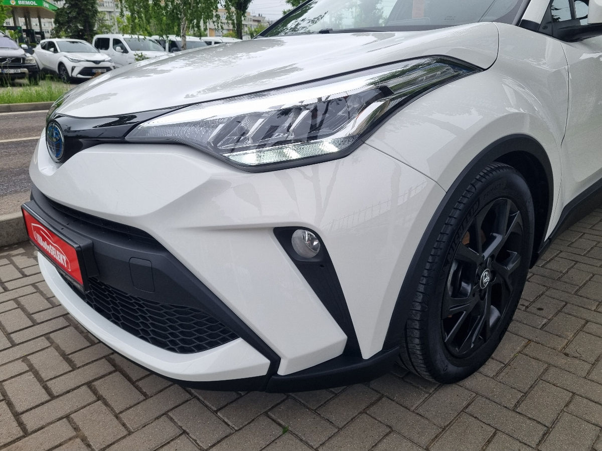 Toyota C-HR 2023 photo 18