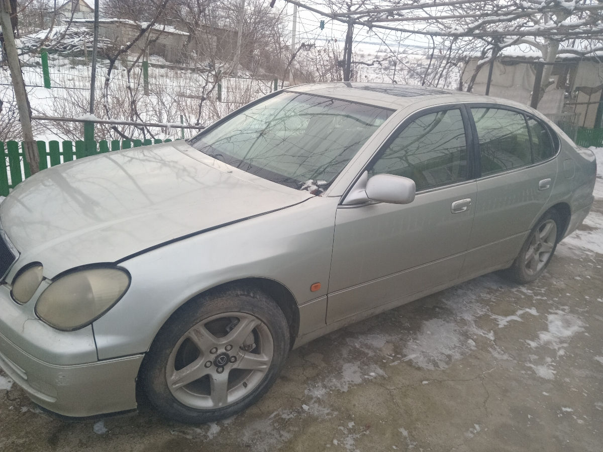 Lexus GS 300 foto 4