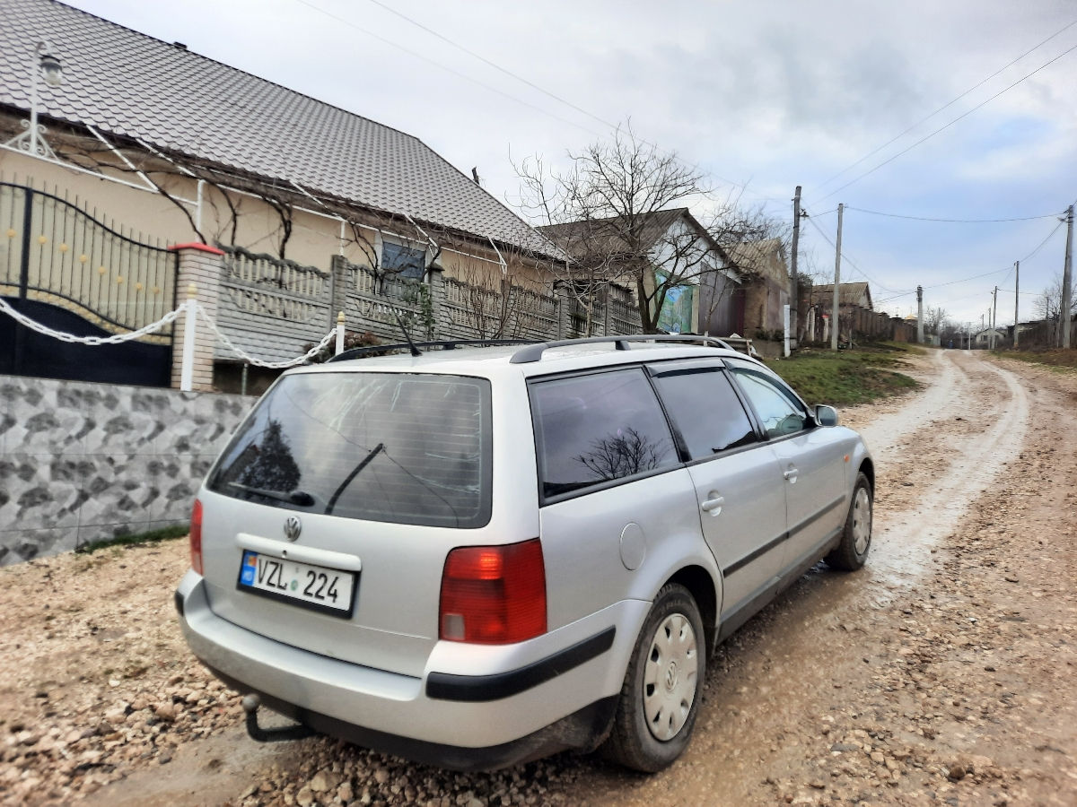 Volkswagen Passat foto 3