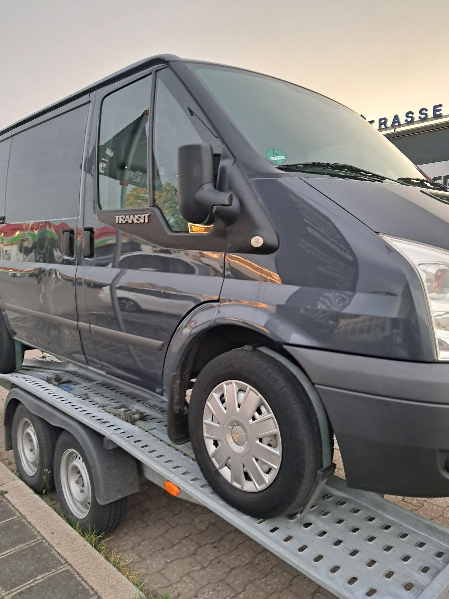 Ford Transit foto 1