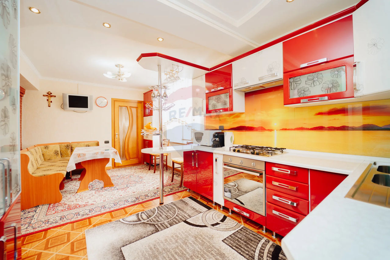 Se vinde casa în 2 nivele or. Orhei, sector Lupoaica foto 2