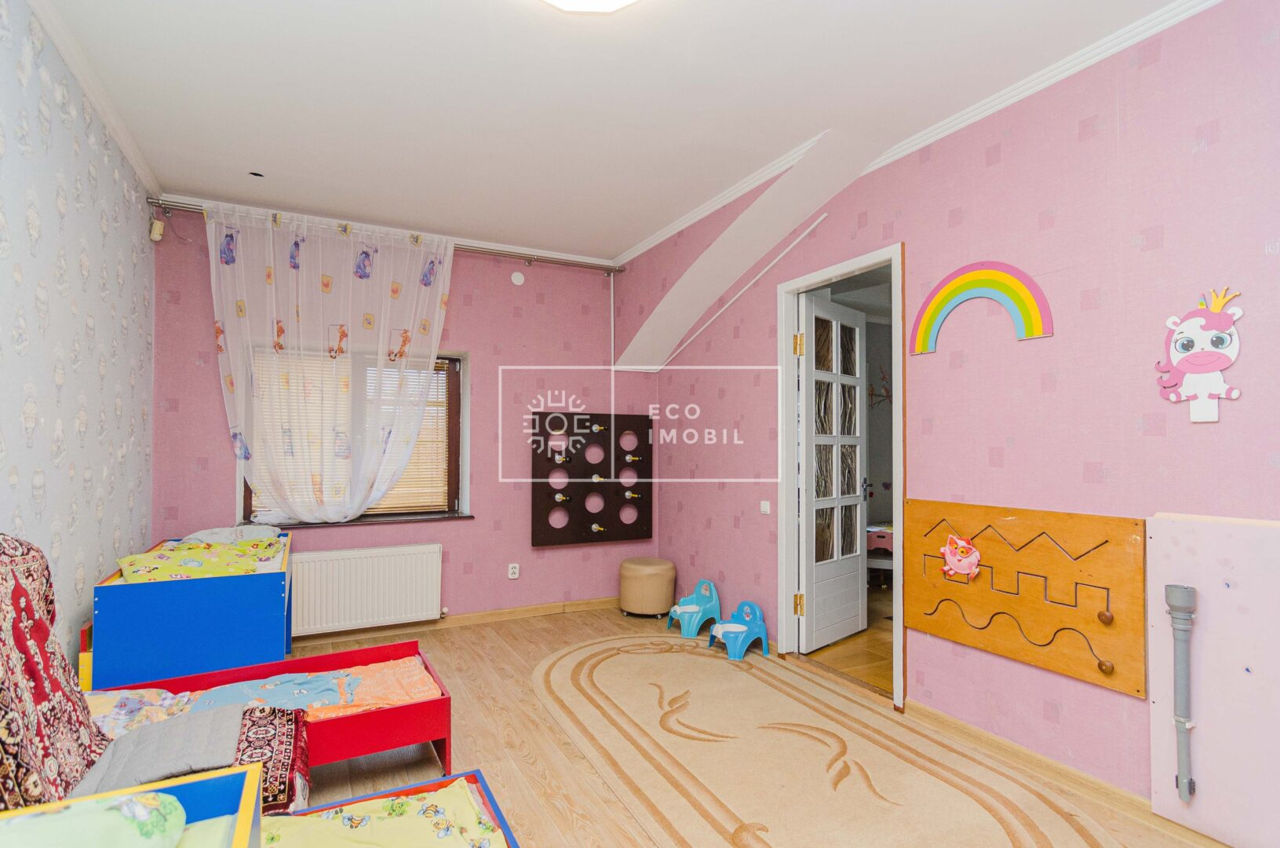 Vânzare, oficiu, Centru, str. București, 160 m.p., 320000€ foto 11