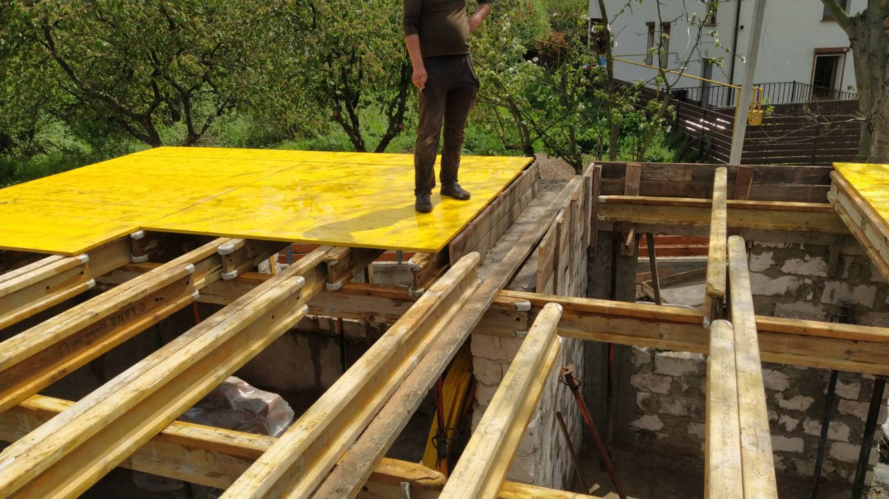 Schela si cofraje pt betonare planseu foto 5