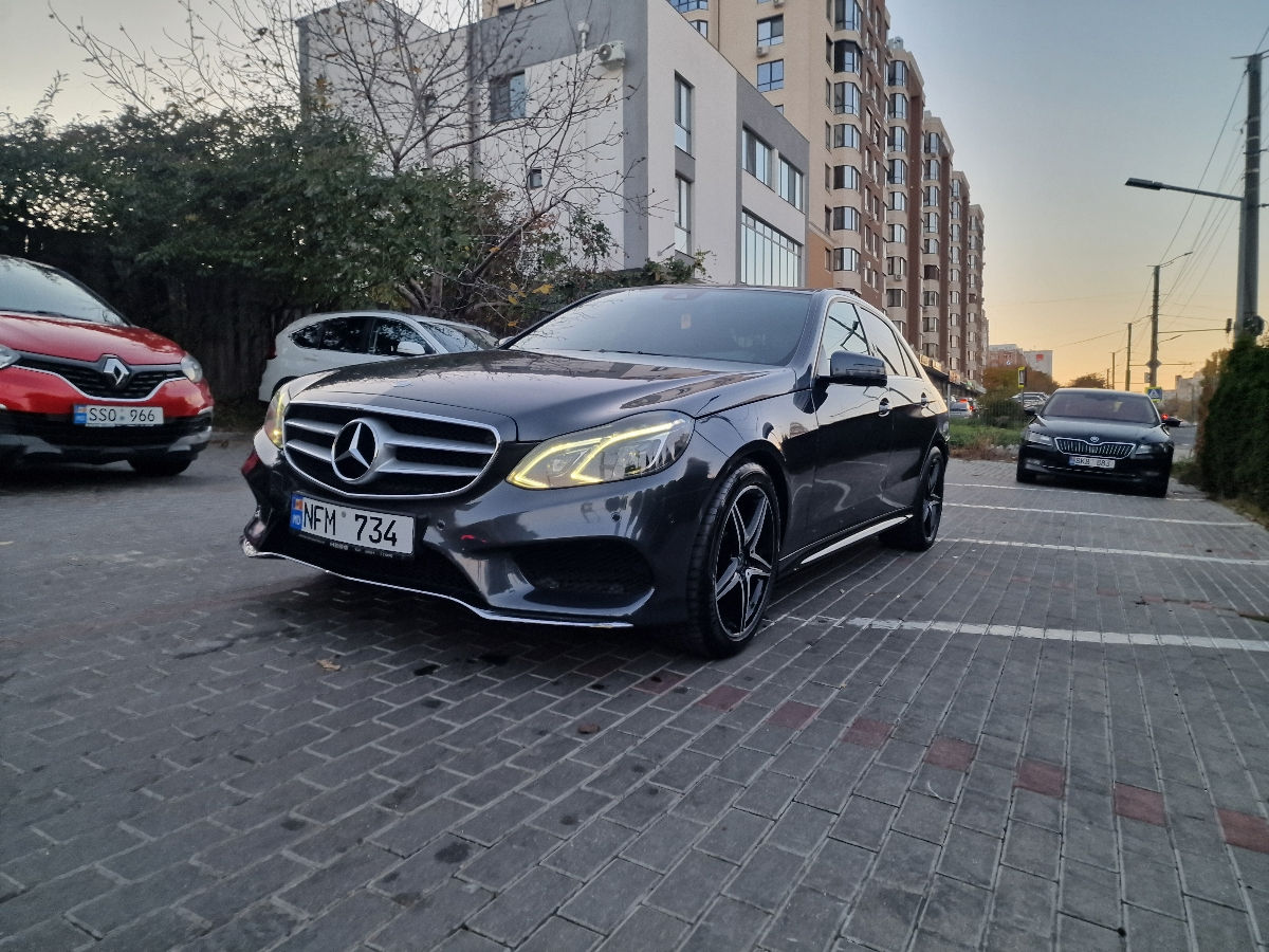 Mercedes E-Class foto 1