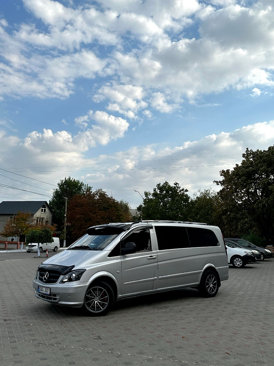 Mercedes Vito foto 2