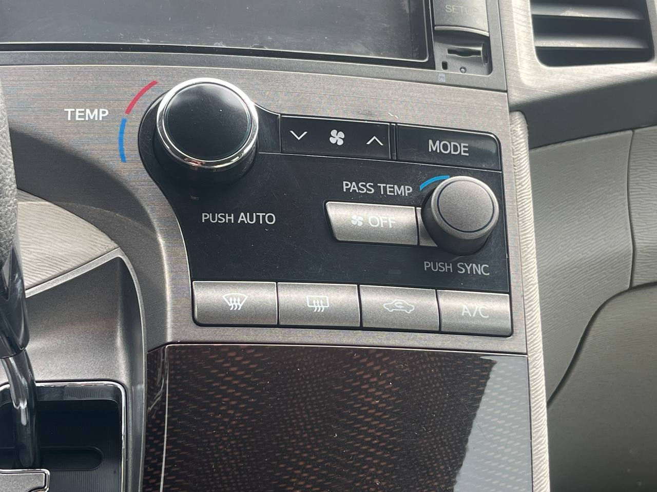 Toyota Venza foto 13