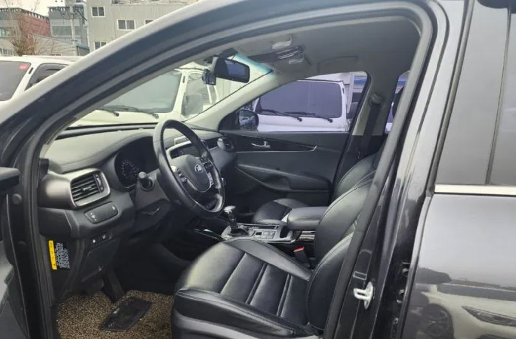 KIA Sorento foto 11