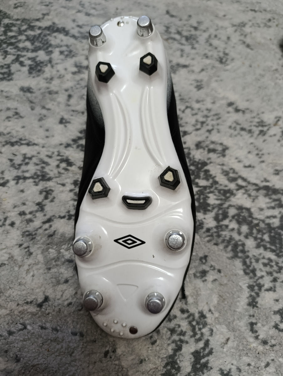 Ghete de fotbal Umbro foto 3