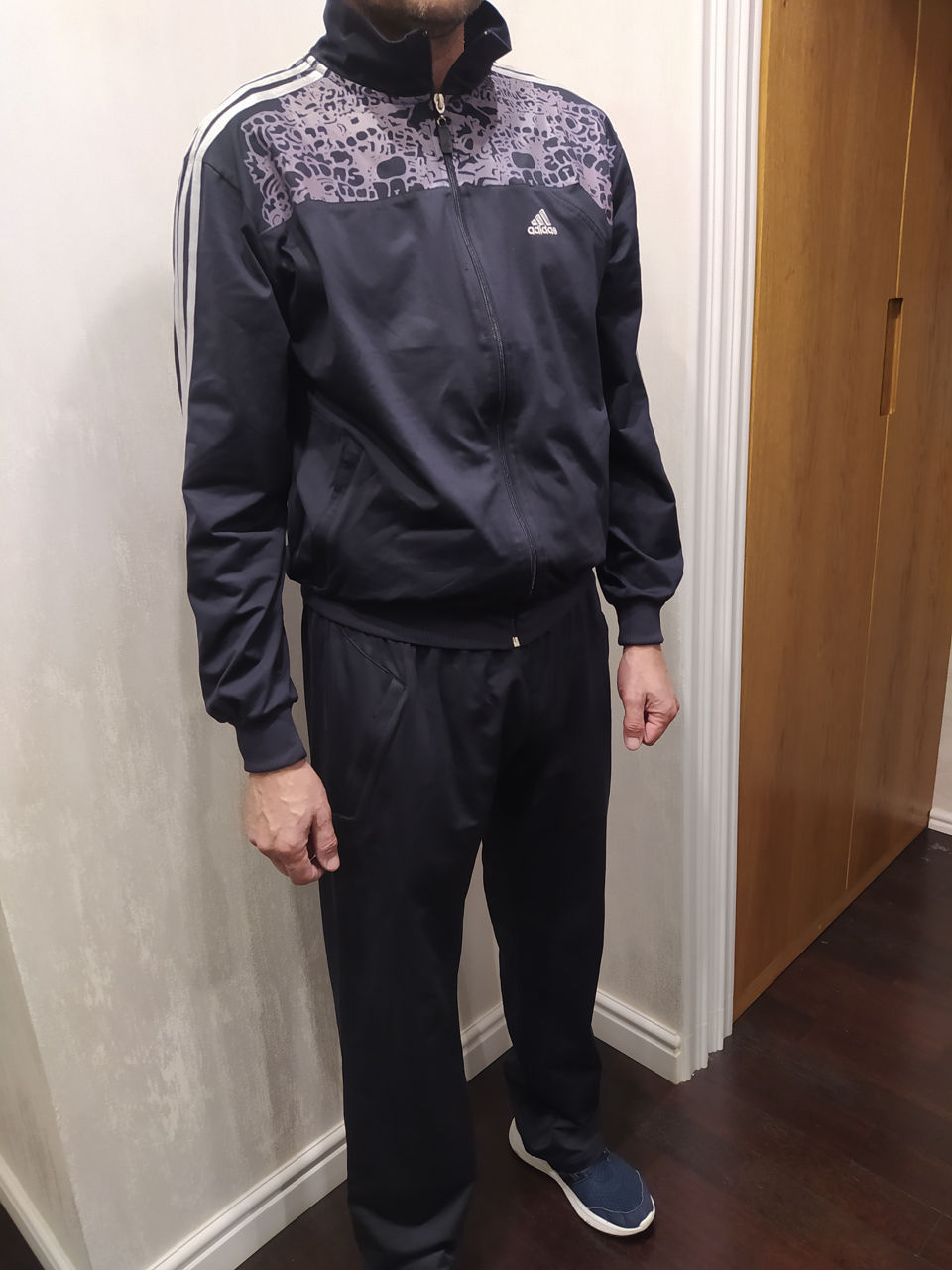 Мужские спортивные костюмы от Adidas  Lotto foto 2
