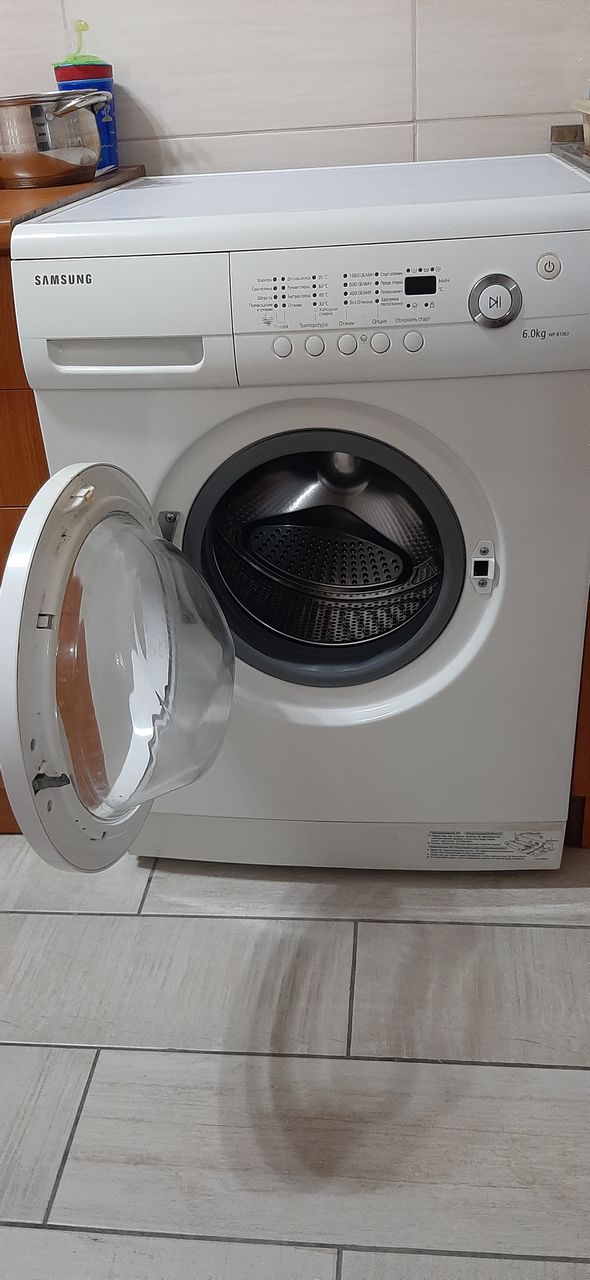 Samsung 1600 лей