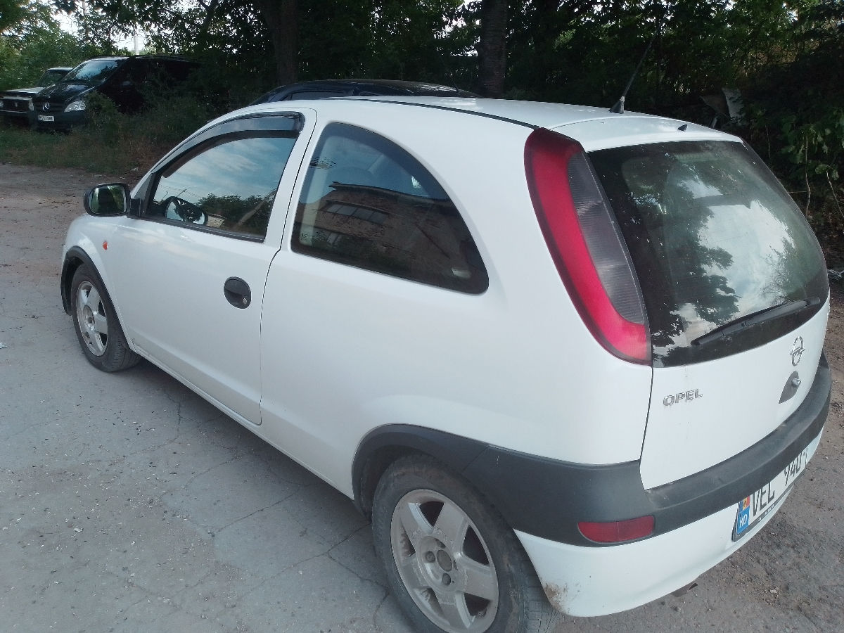 Opel Corsa foto 3