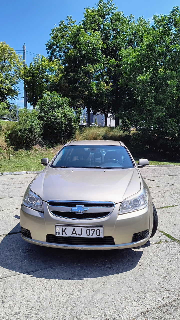 Chevrolet Epica фото 0