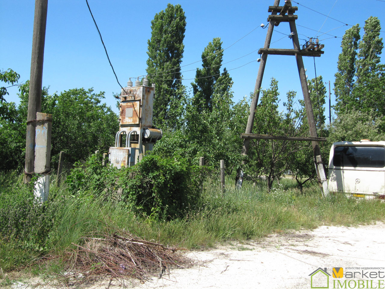 Под производство 1000 м2 на 62 сотках центре с. Бравича , р-н Калараш , 50 км от г. Кишинева фото 5