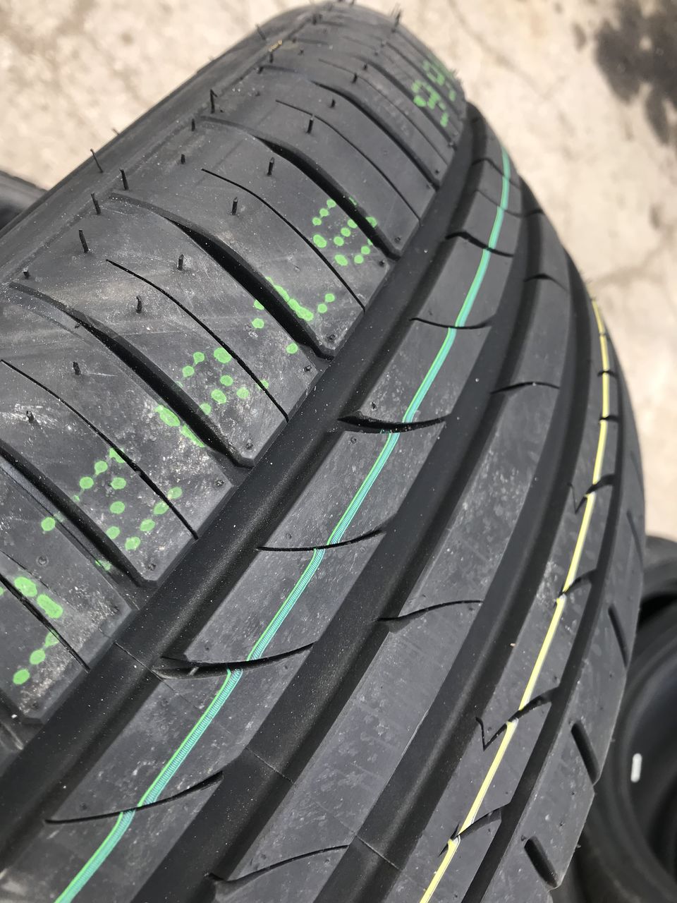 225/50 R18 Tracmax Xprivilo TX-3/ Доставка, livrare toata Moldova foto 3