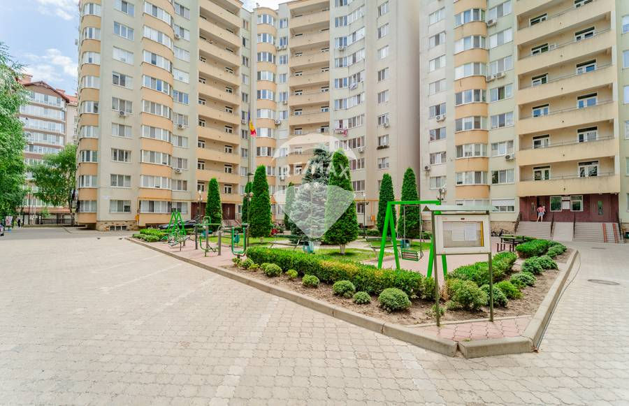 Apartament cu 3 camere, 93 m², Buiucani, Chișinău foto 4