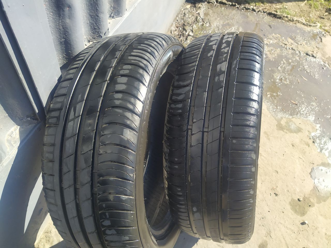 Продаётся комплект летней резины 175/50/r15