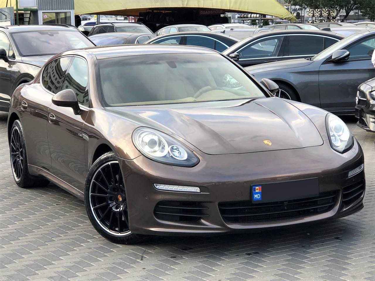 Porsche Panamera foto 3
