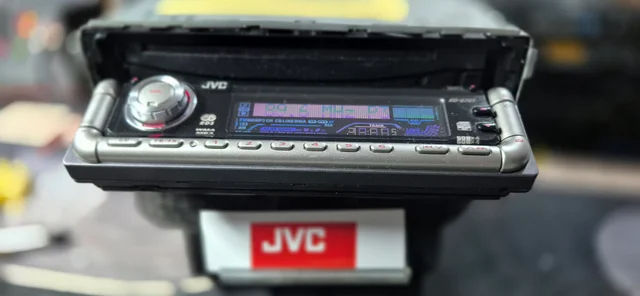 JVC KD-G701 выдвижная  foto 5