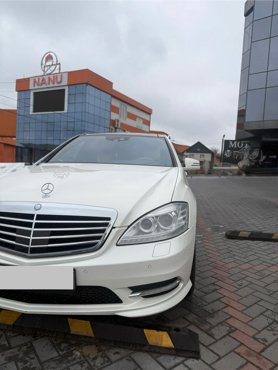 Mercedes S-Class foto 6