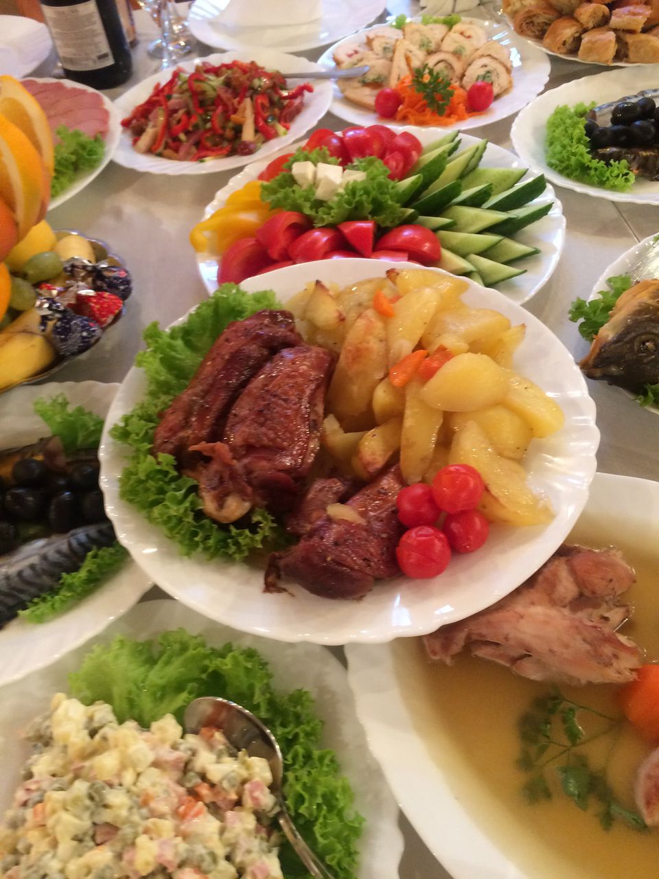 Petreceri festive la preturi speciale.Servicii catering. foto 1