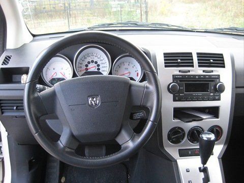 Dodge Caliber 2.0i запчасти foto 2