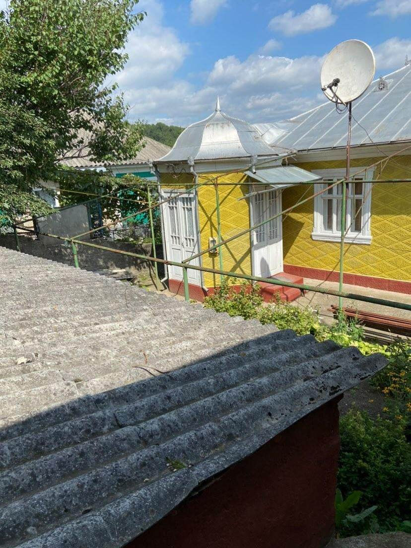 продам, меняю, дом в городе Сорока.