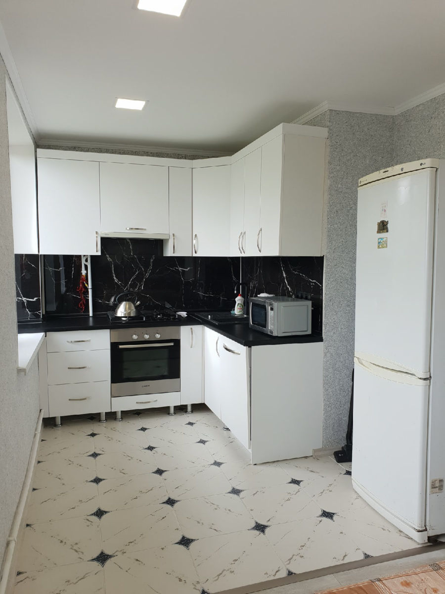 Apartament cu 3 camere, 63 m², Centru, Dubăsari foto 3