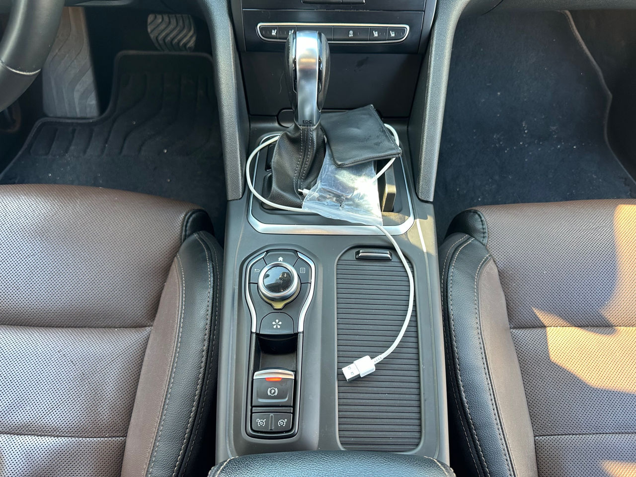 Renault Talisman foto 13