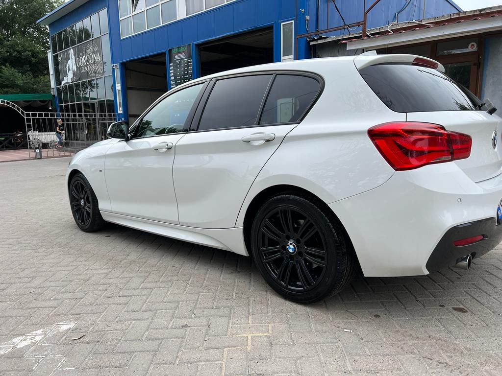 BMW 1 Series фото 4